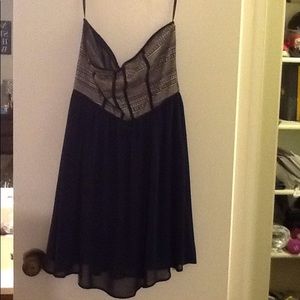 Strapless flowy dress